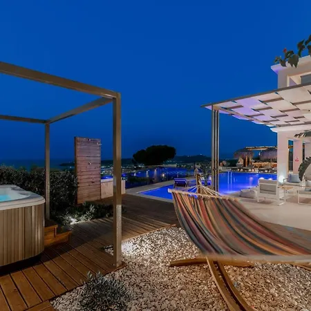 Artemis - Spectacular Views & Ideal For Large Groups, By Zantewize Villa Khartáta