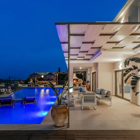 Villa Artemis - Spectacular Views & Ideal For Large Groups, By Zantewize *